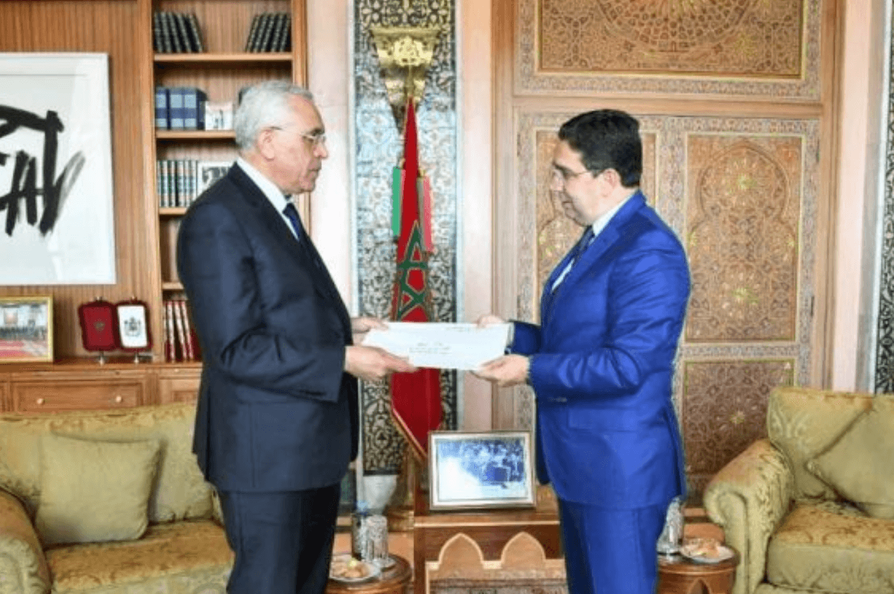 الملك محمد السادس يتلقى دعوة من الجزائر